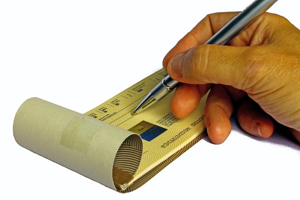 Utiliser vos chèques-vacances : le guide essentiel à suivre